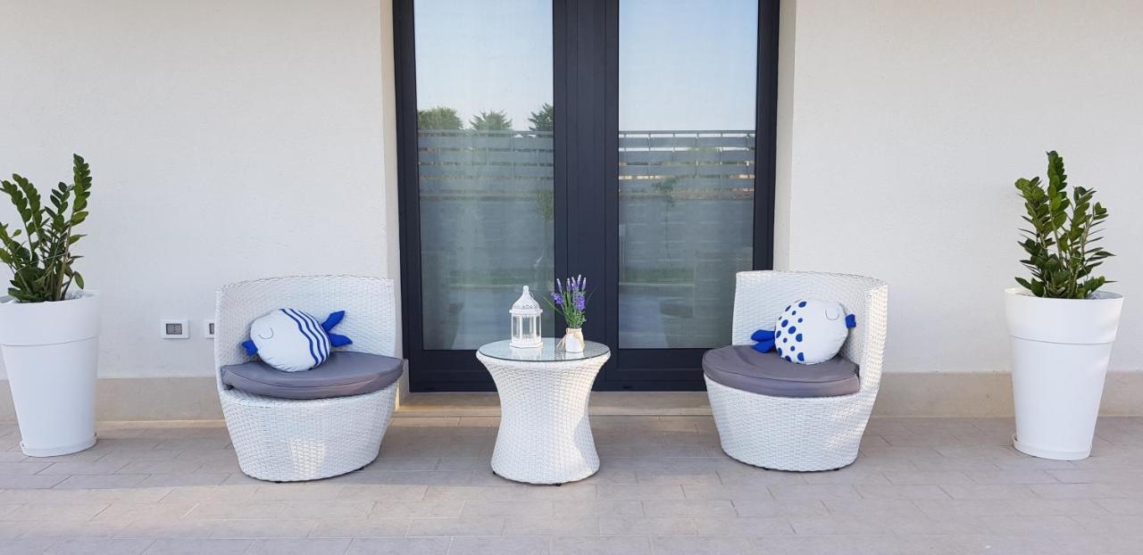 Villa Solemar Holidays Авола Екстериор снимка