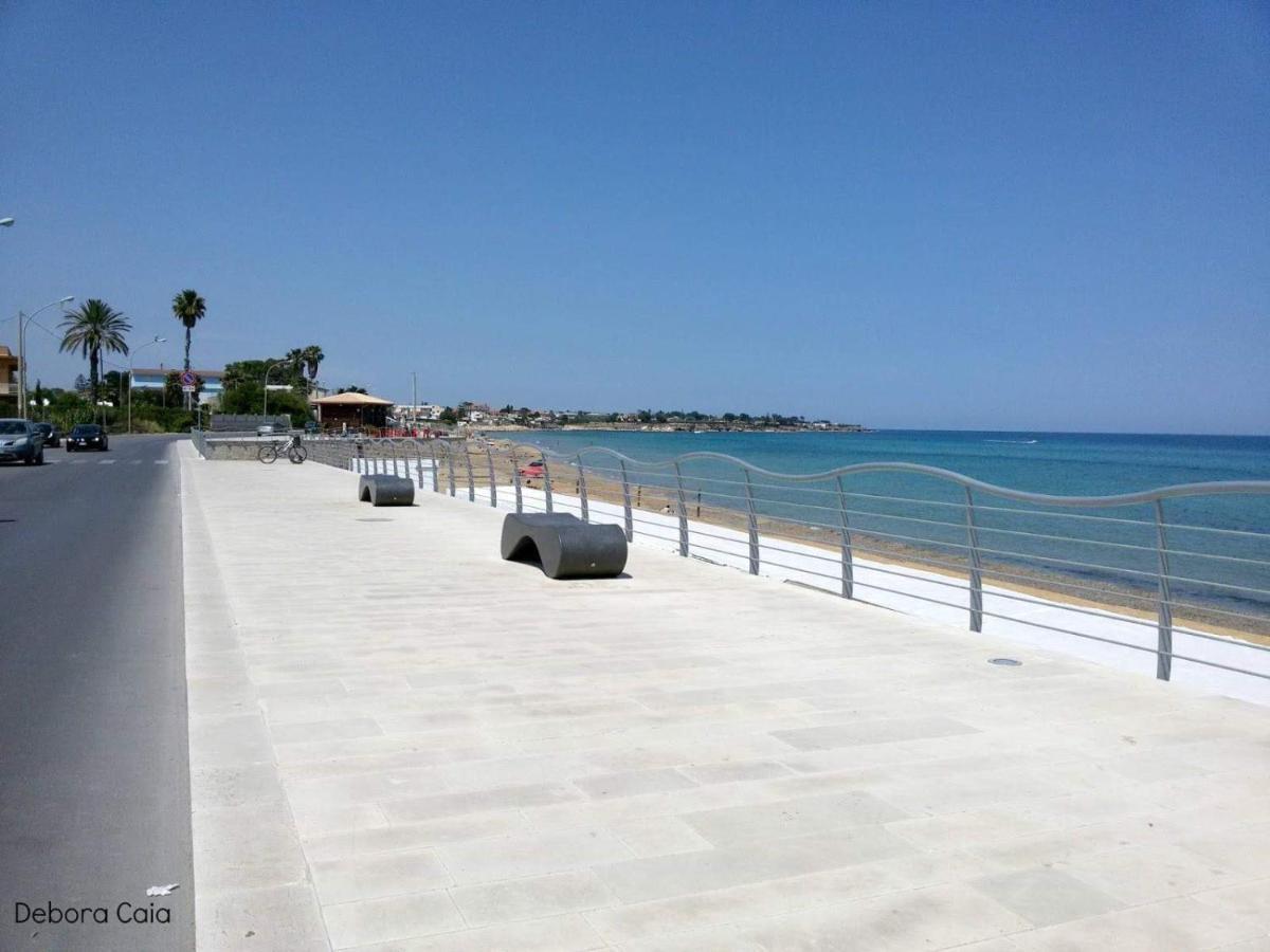 Villa Solemar Holidays Авола Екстериор снимка