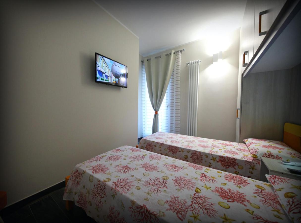 Villa Solemar Holidays Авола Екстериор снимка