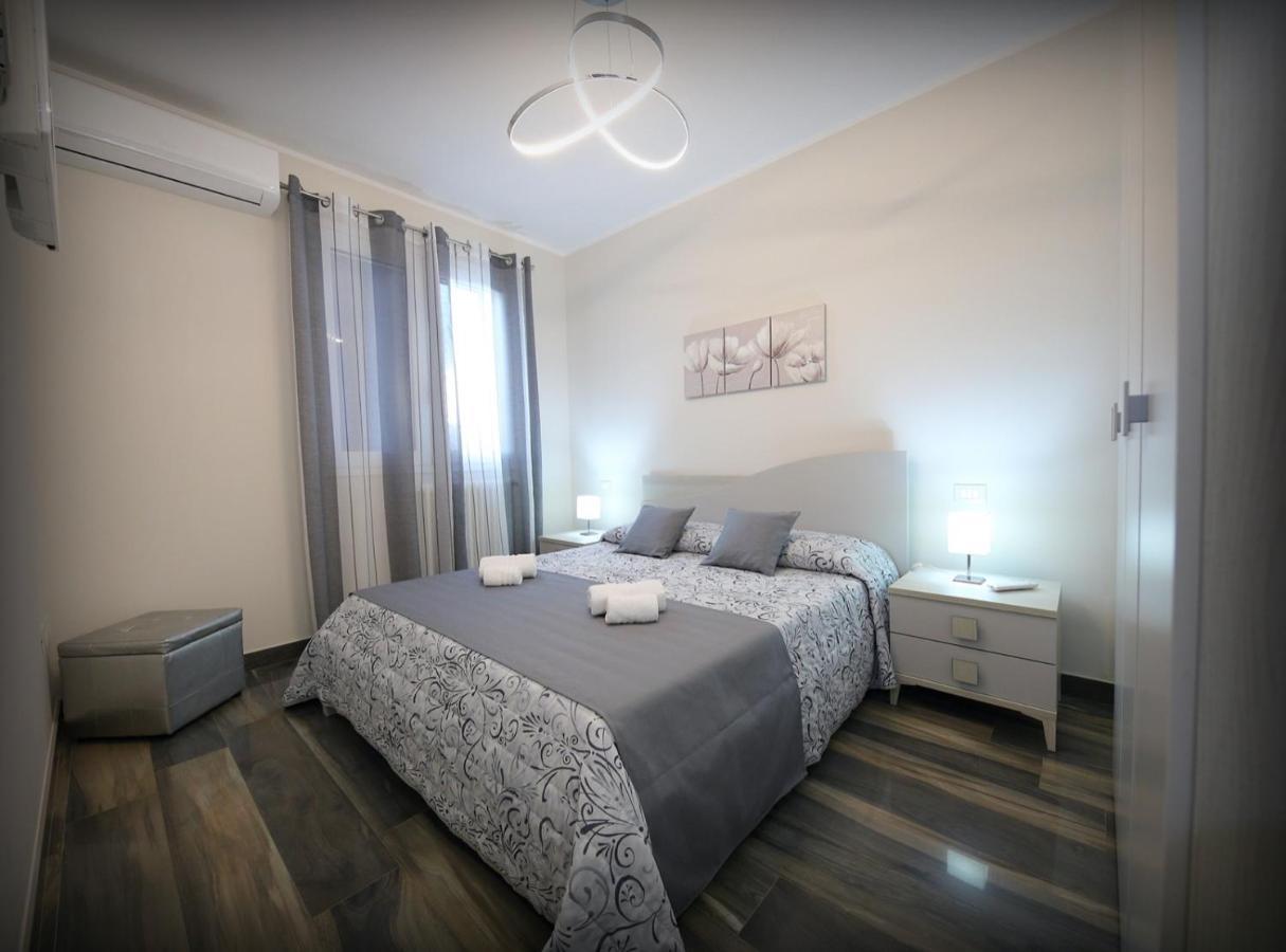 Villa Solemar Holidays Авола Екстериор снимка